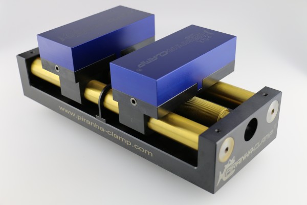 Piranha Zentrumspanner